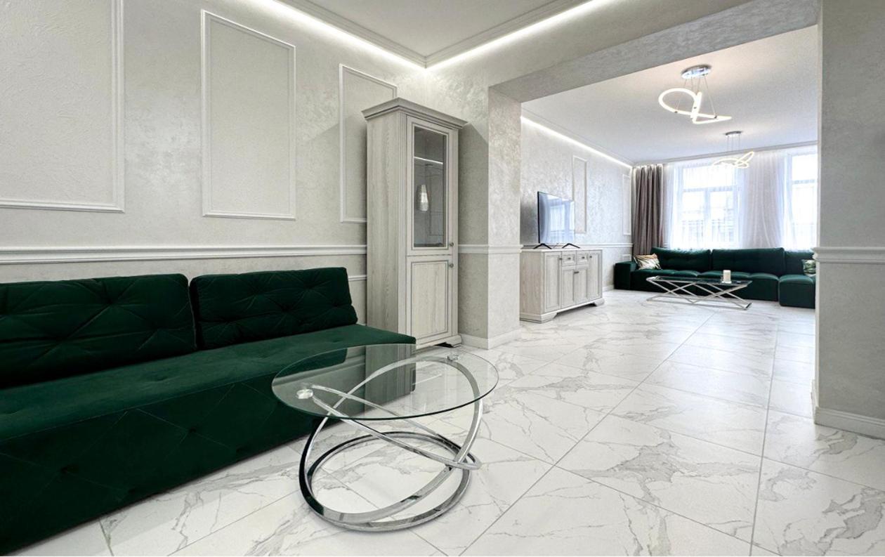 Tamanska Apartments リヴィウ エクステリア 写真